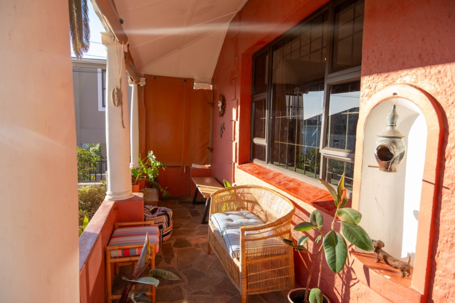 To Let 2 Bedroom Property for Rent in Sea Point Western Cape